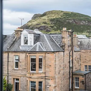 Hotell Ceilidh-donia, Edinburg